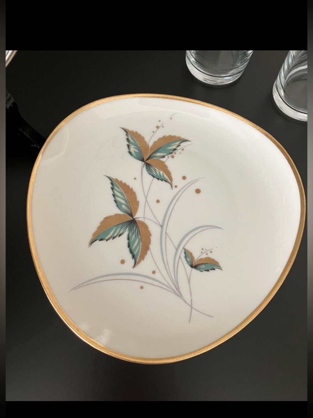 Vintage Johann Seltmann Vohenstrauss Bavaria Gold & Green Leaf Design Plate